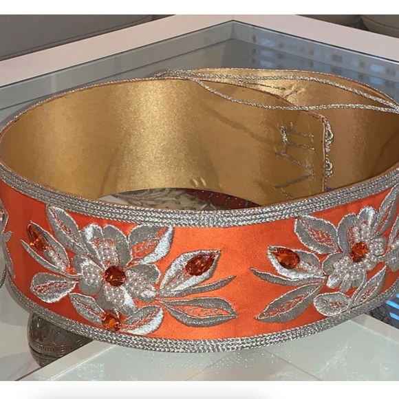 Traditional Moroccan Eid Kaftan - Picture 3 of 4